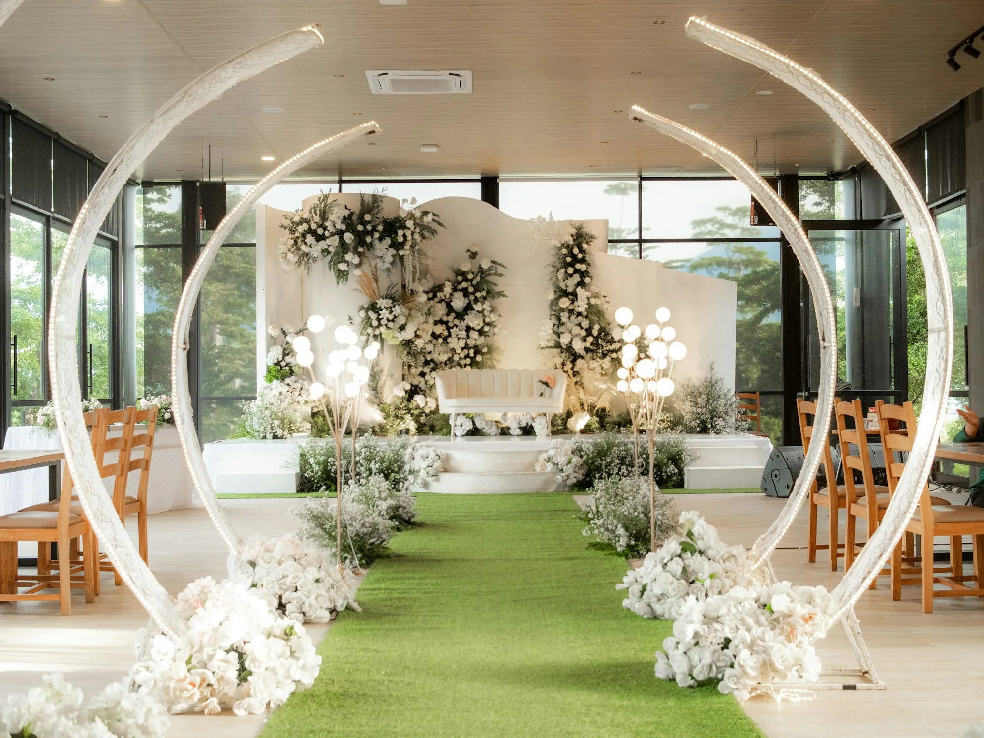 venue1 — 5